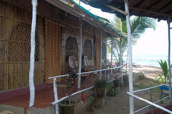 Sea View Resort Morjim Buitenkant foto